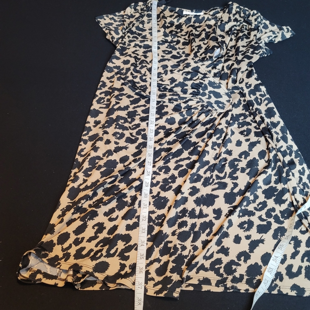 4 for$25💎AA Studio Leopard Wrap Dress Sz 16W - Picture 11 of 13